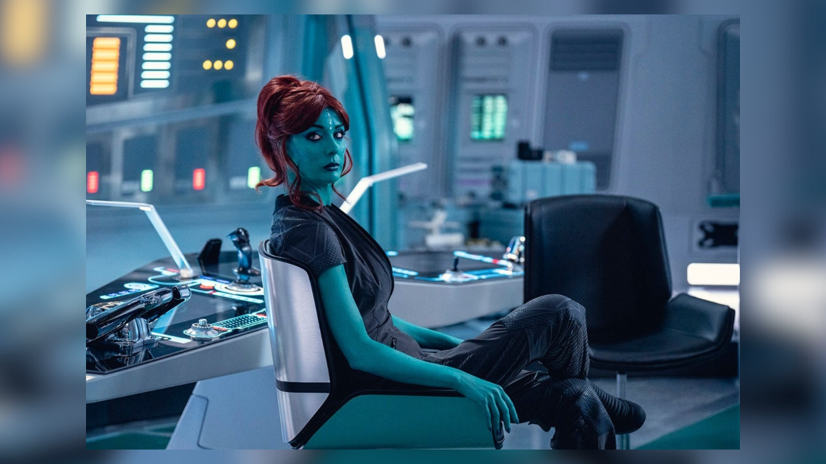 from black mirror to edinburgh fringe british actress milanka brooks bridges cultures and creates her own stories