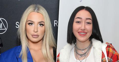 //Tana Mongeau Noah Cyrus PP