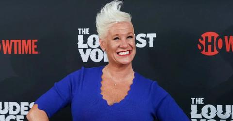 photo of anne burrell
