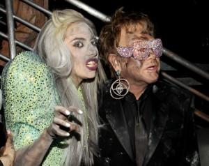 2011__02__Lady_Gaga_Elton_John_Feb25news 300×238.jpg
