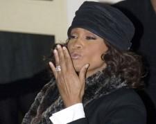 2009__10__fp_3827300_barm_xfactor_celebs_101809 225&#215;179.jpg