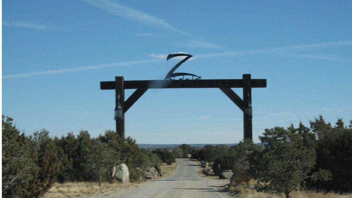 Photo of Zorro Ranch is being searched by dogs trained to find corpses.