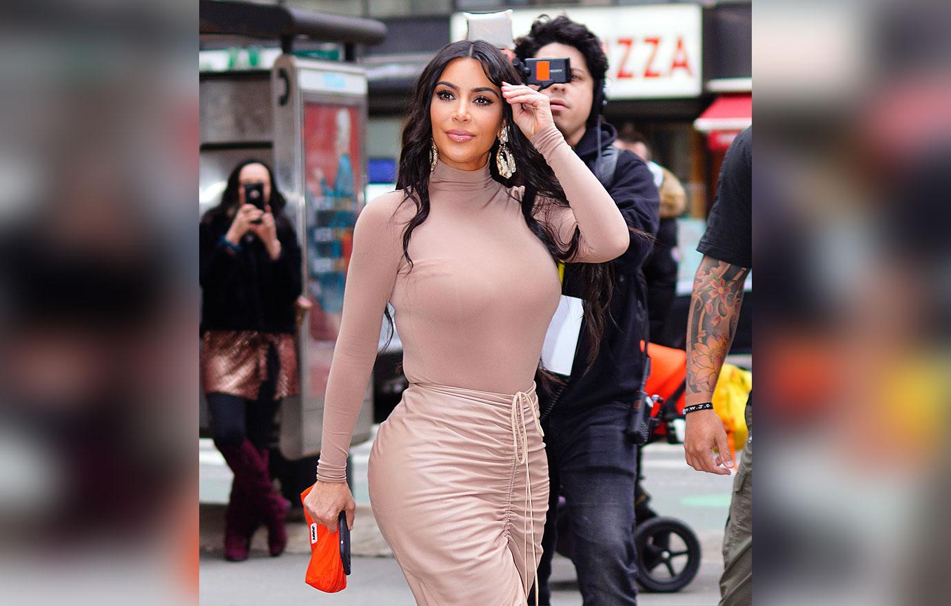 Kim Kardashian Used A ‘Surrogate Therapist’ Ahead Of Chicago’s Birth