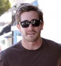 2009__11__wenn52947381 210×225.jpg