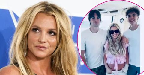 Photo of Britney Spears, Jayden James and Sean Preston