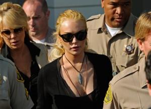 2011__03__Lindsay_Lohan_March8newsneb 300×217.jpg
