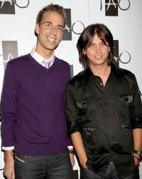 2010__08__wenn5436762 200×300.jpg