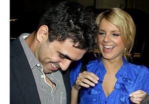 2010__08__Ali_Roberto_AugMAIN 300×210.jpg