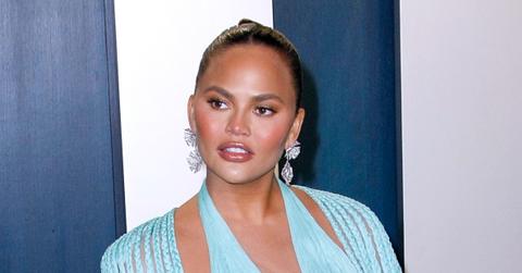 chrissy teigen psychopath donald trump slams trolls inauguration day