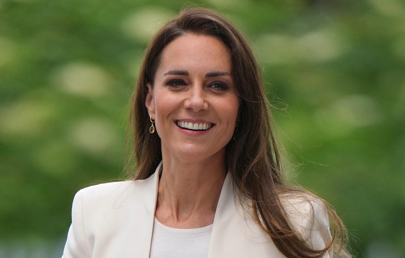 Kate Behind Ensure Meghan Markle Didn't Visit Queen