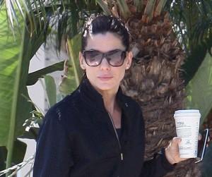 2010__04__Sandra_Bullock_April20newsjpg 300×285.jpg