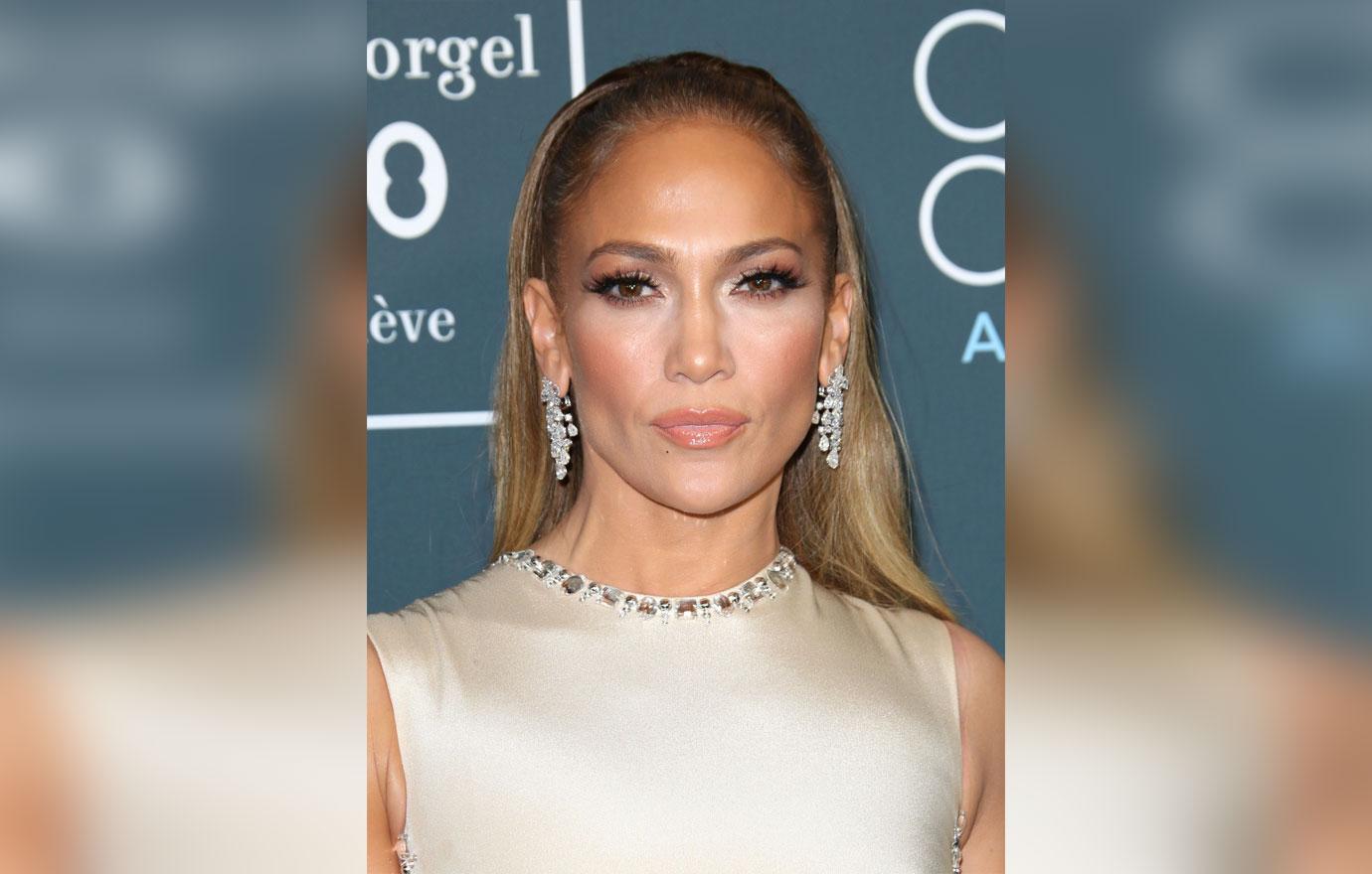 Jennifer Lopez Wants To Move Away From America