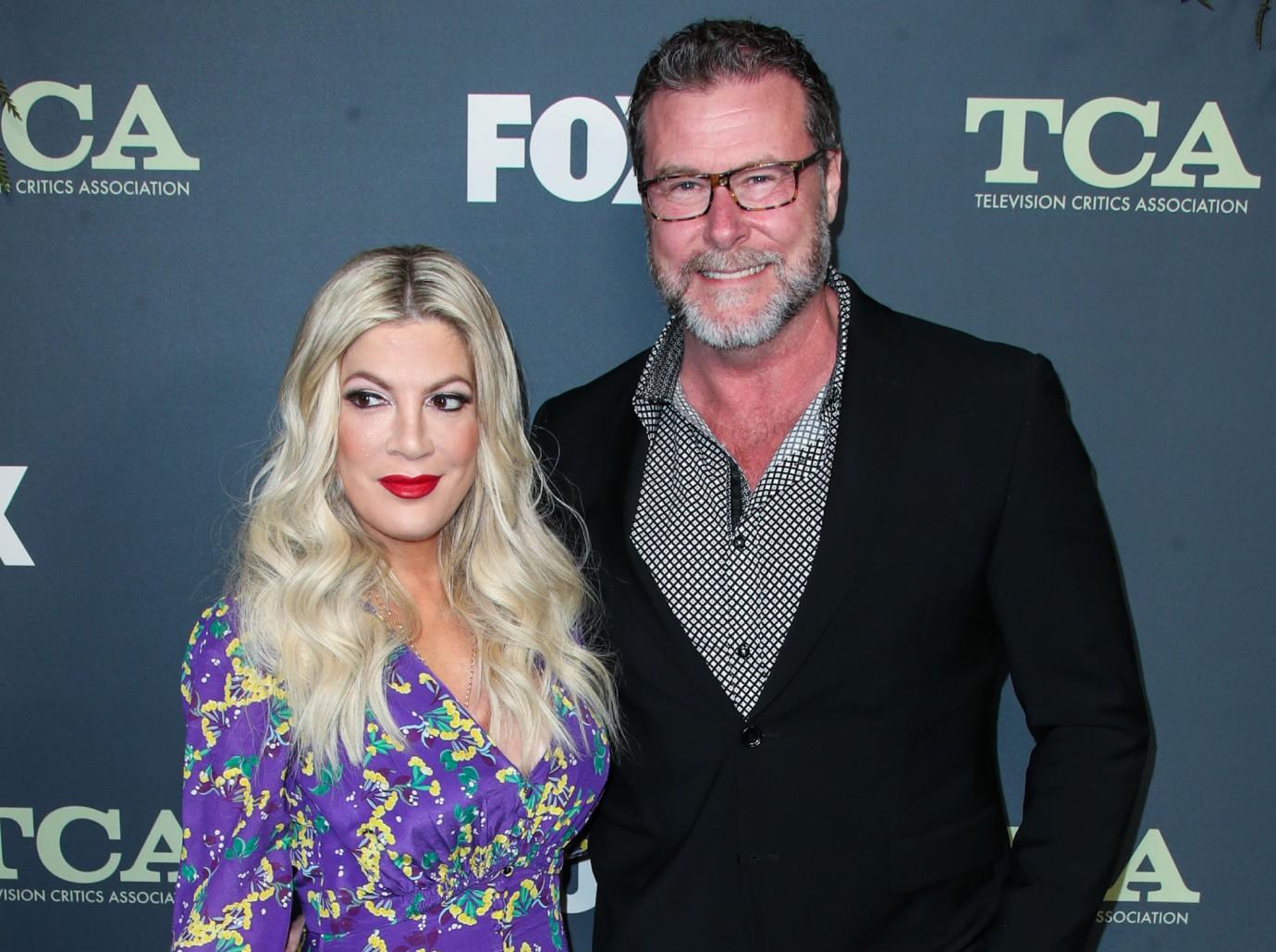 Tori Spelling & Denise Richards Go On Double Date With Husbands