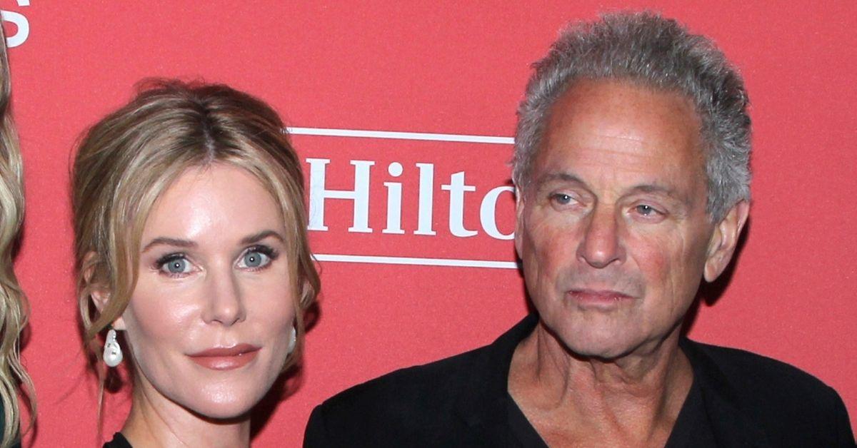 Former Fleetwood Mac Guitarist Lindsey Buckingham And Wife ...