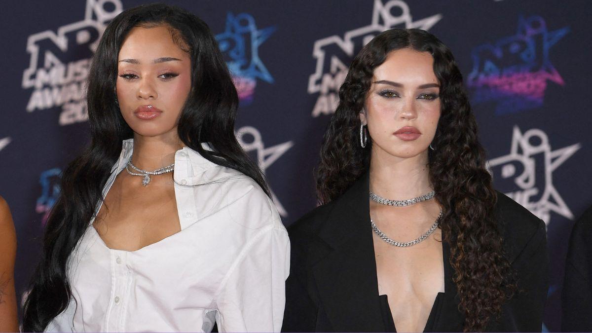 Photo of KATSEYE's Daniela Avanzini and Manon Bannerman