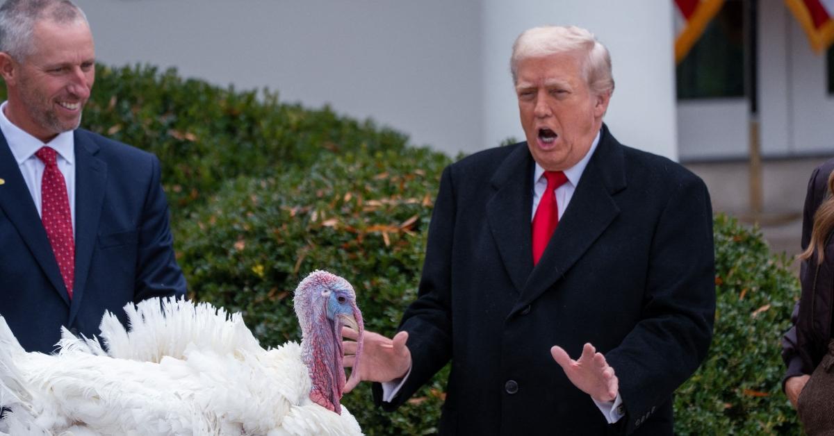 Photo of Donald Trump claimed Joe Biden's pardon last year was 'invalid' because he allegedly used an autopen.