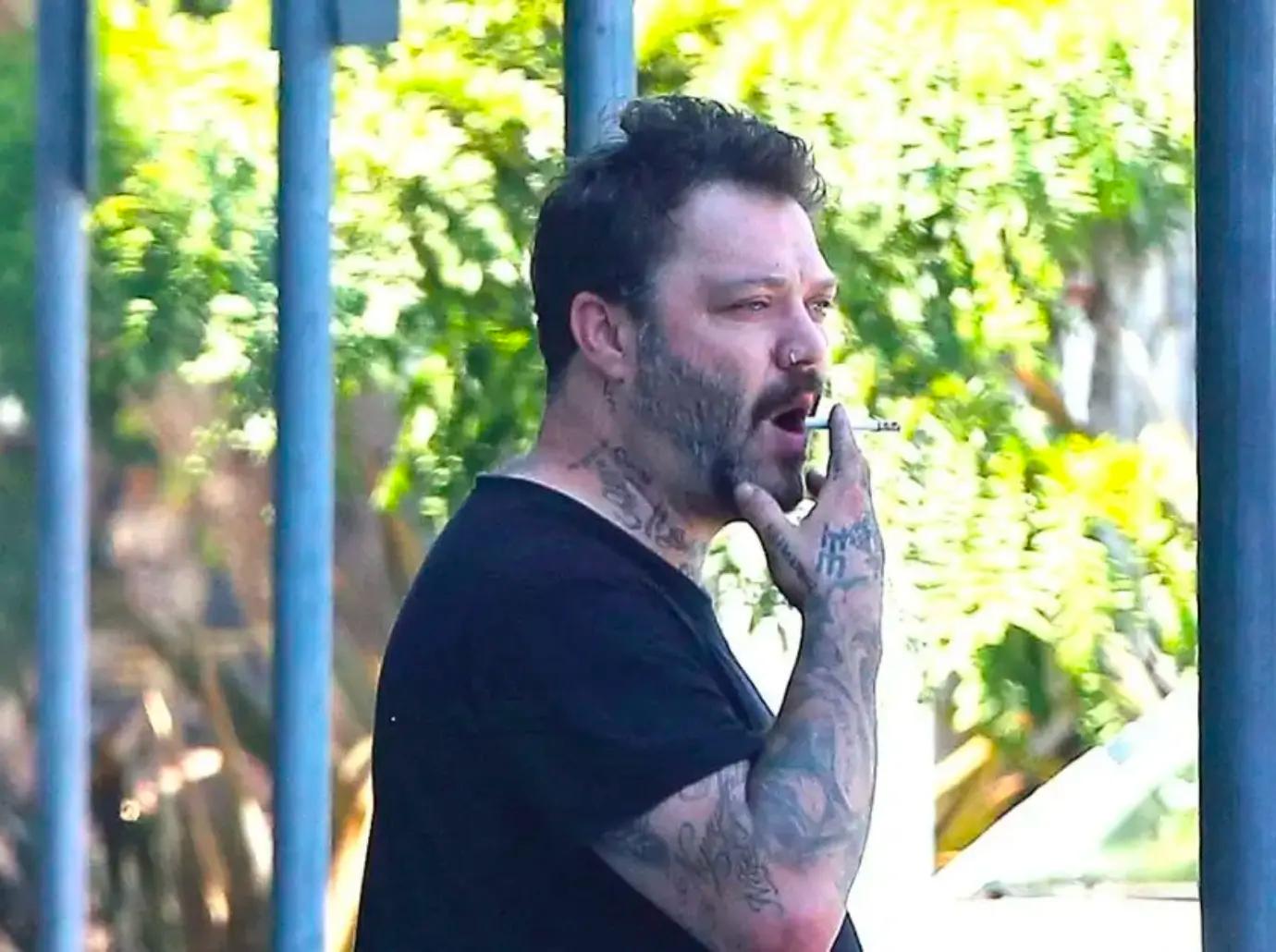 Bam Margera Calling Family Members While Running From Police picture pic