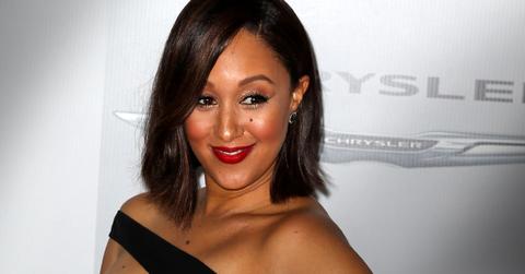 Tamera mowry gives birth daugther ariah talea housley
