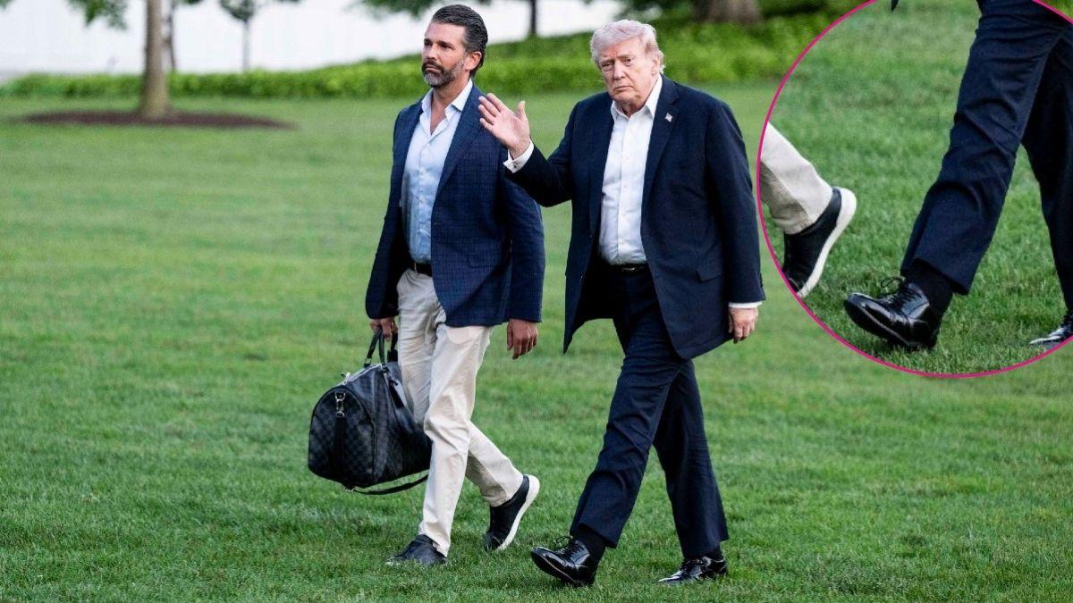 pic of Donald Trump & Donald Trump Jr. 