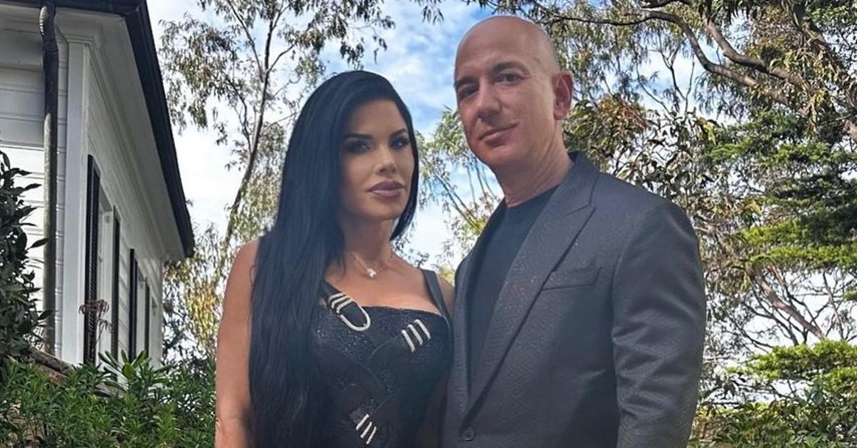 Jeff Bezos & Girlfriend Lauren Sanchez Caught Cuddling At Fashion Show