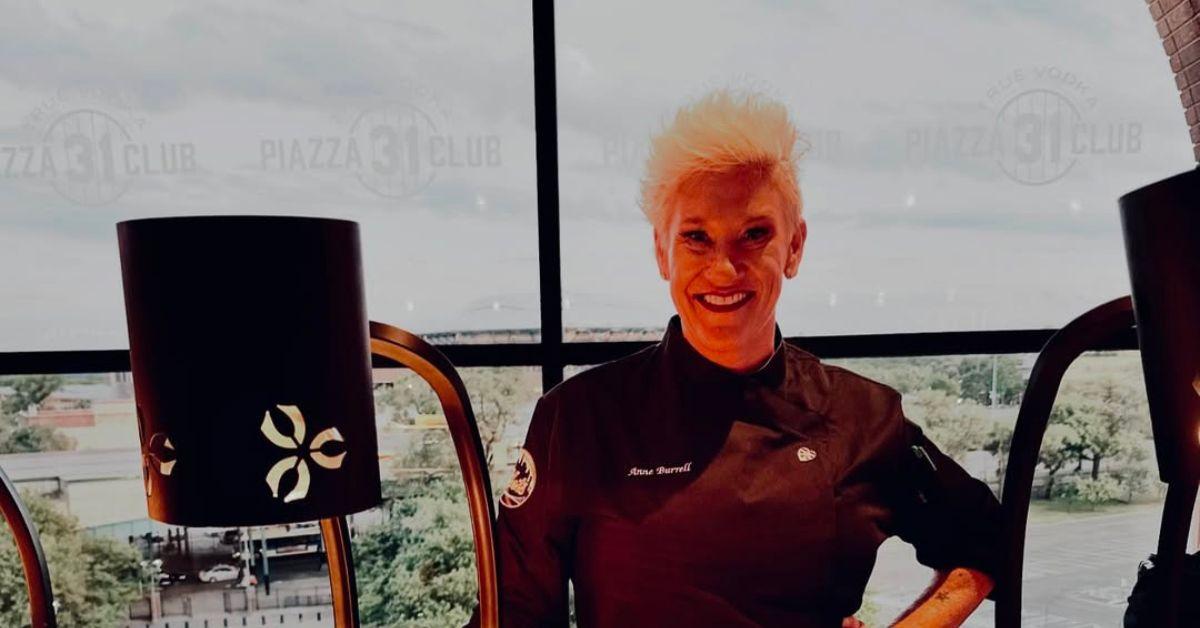 Photo of Anne Burrell