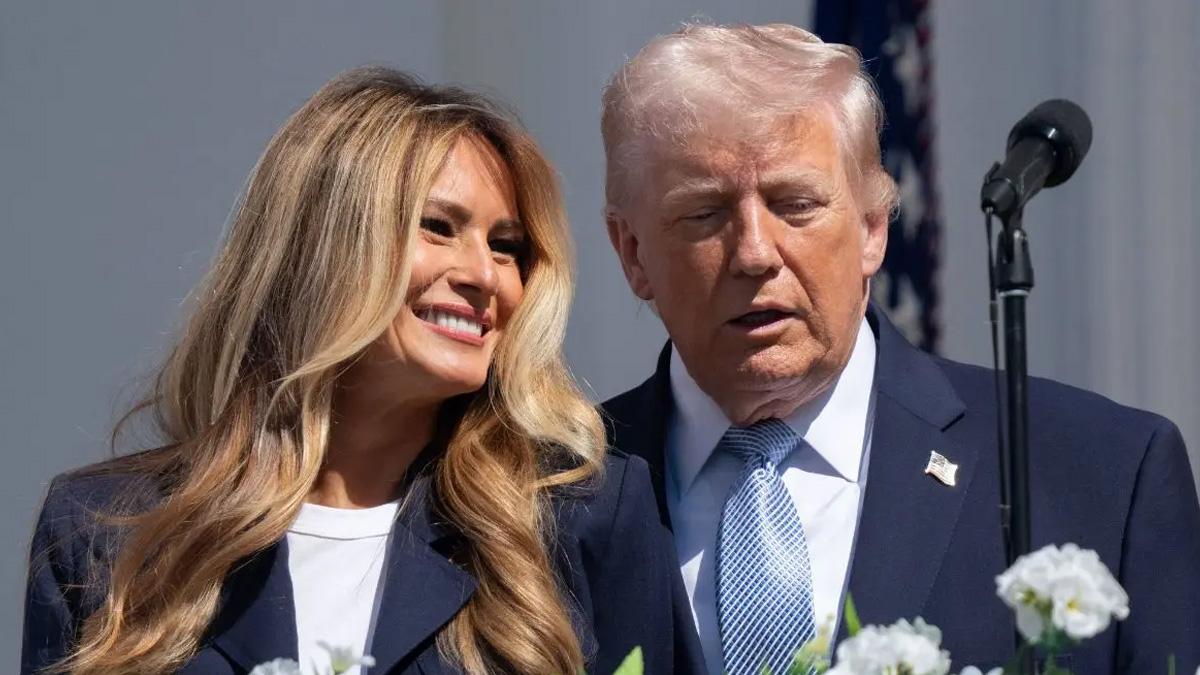 Photo of A new book revealed Donald and Melania Trump have separate bedrooms in the White House.