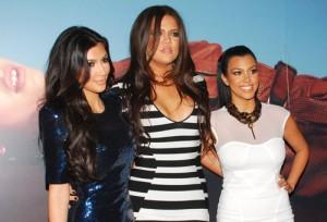 2010__04__Kardashians_April28_main 300×204.jpg