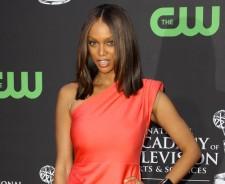 2009__08__full_daytime_emmys_01_wenn2556488 225&#215;184.jpg