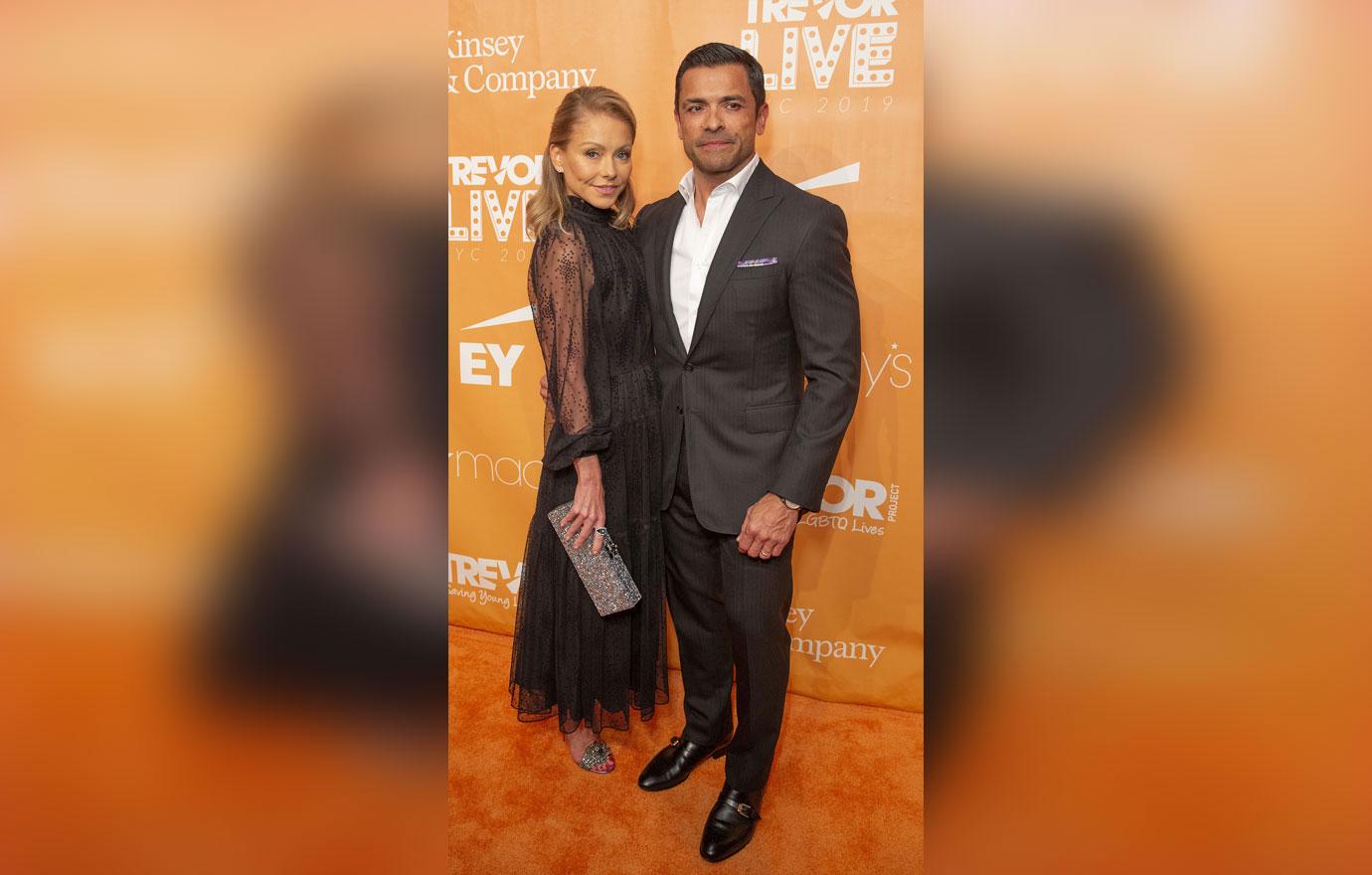 mark consuelos jokes might as well finish career kelly ripa live