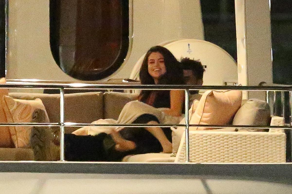 *PREMIUM EXCLUSIVE* The Weeknd and Selena Gomez have a very steamy date on a yacht **MUST CALL FOR PRICING**