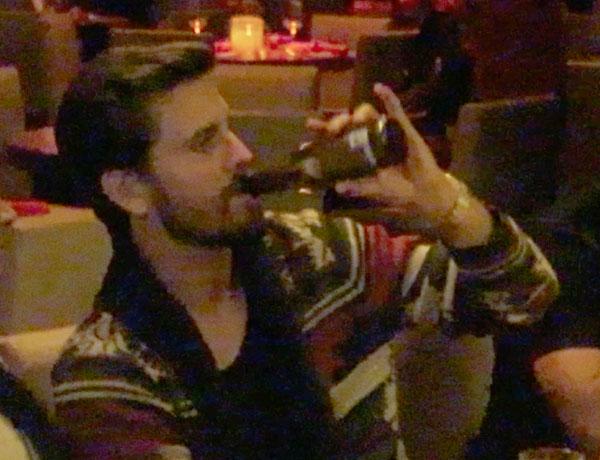 Kourtney kardashian scott disick cheating rumors 00