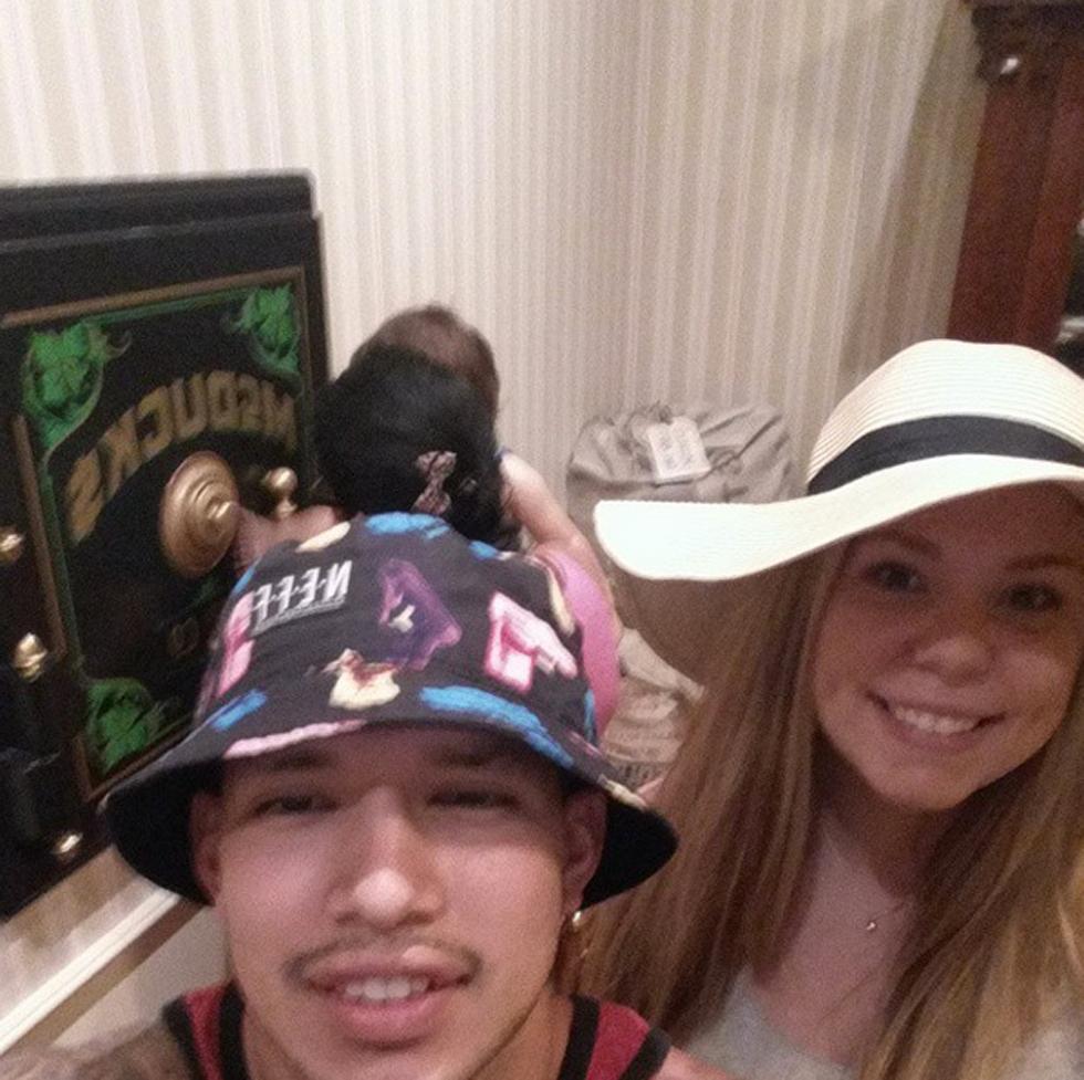 Kailyn lowry javi disneyworld selfie