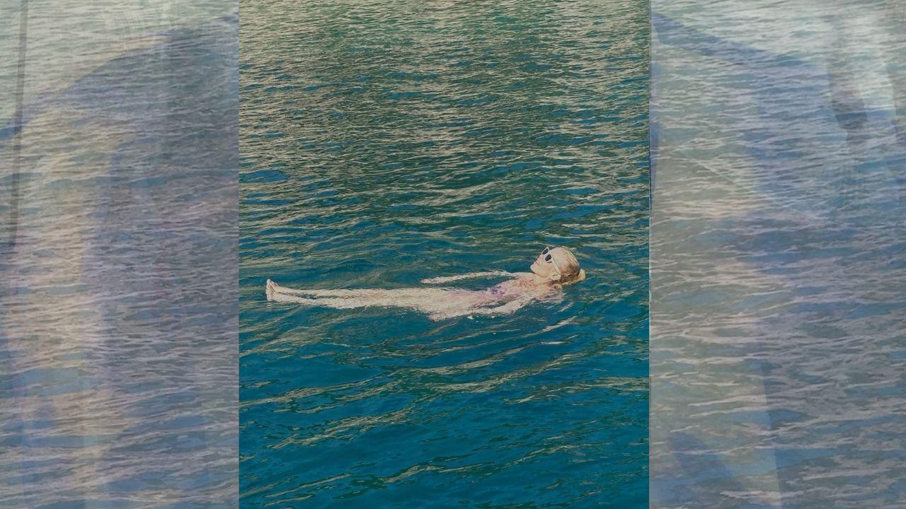 Image of The supermodel took a dip in the Mediterranean while soaking up the sunshine during her picturesque getaway.