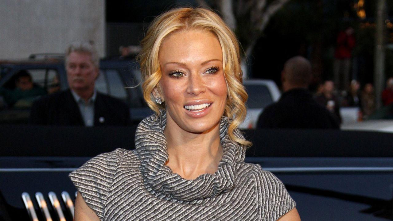 image of Jenna Jameson has been adjusting her diet and fitness routine while sharing updates about her progress with her followers.