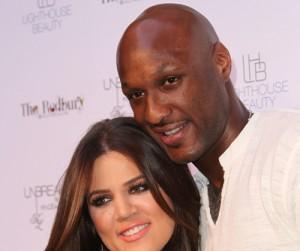 2011__07__Khloe_Kardashian_Odom_Lamar_Odom_July19newsbt 300×294.jpg
