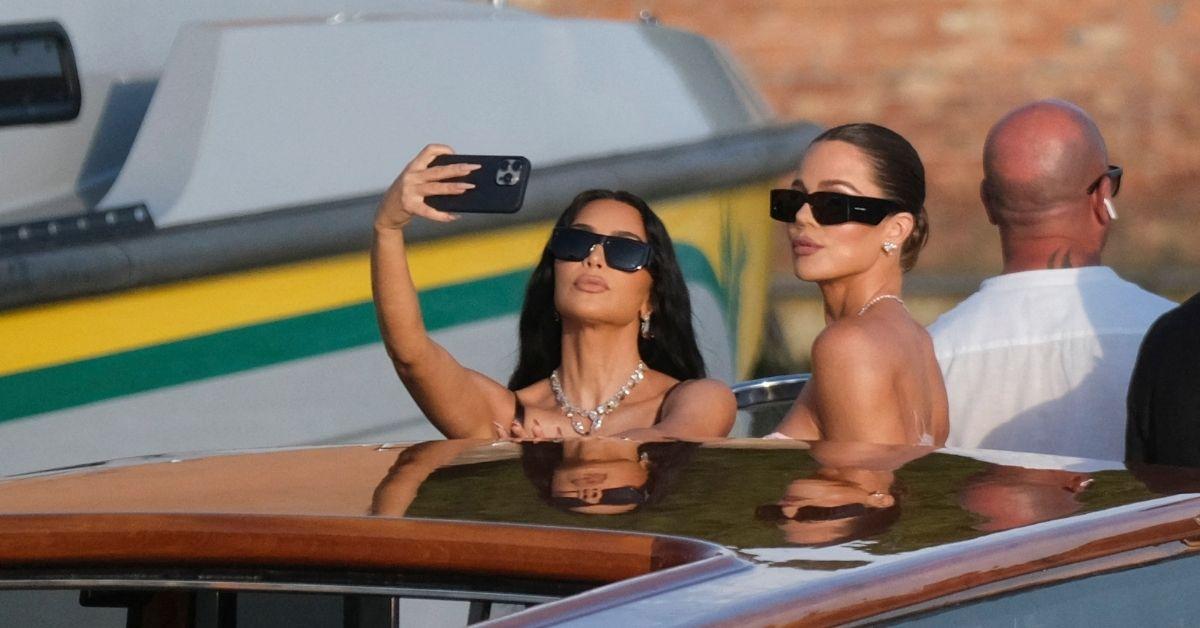 Photo of Kim Kardashian and Khloe Kardashian