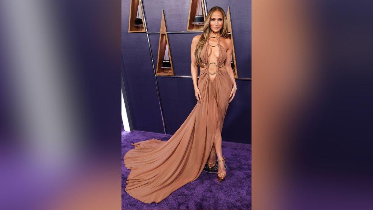jennifer lopez sexiest moments hot photos