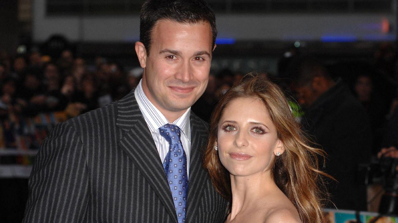 Photo of Sarah Michelle Gellar & Freddie Prinze Jr.