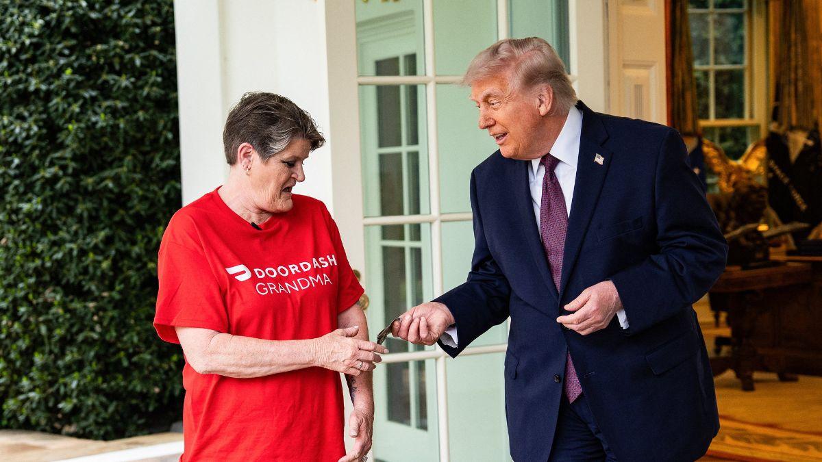 Image of Experts said a clear brand identity is the best crisis tool.