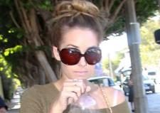 2009__09__conradmainhorz0909 225×159.jpg