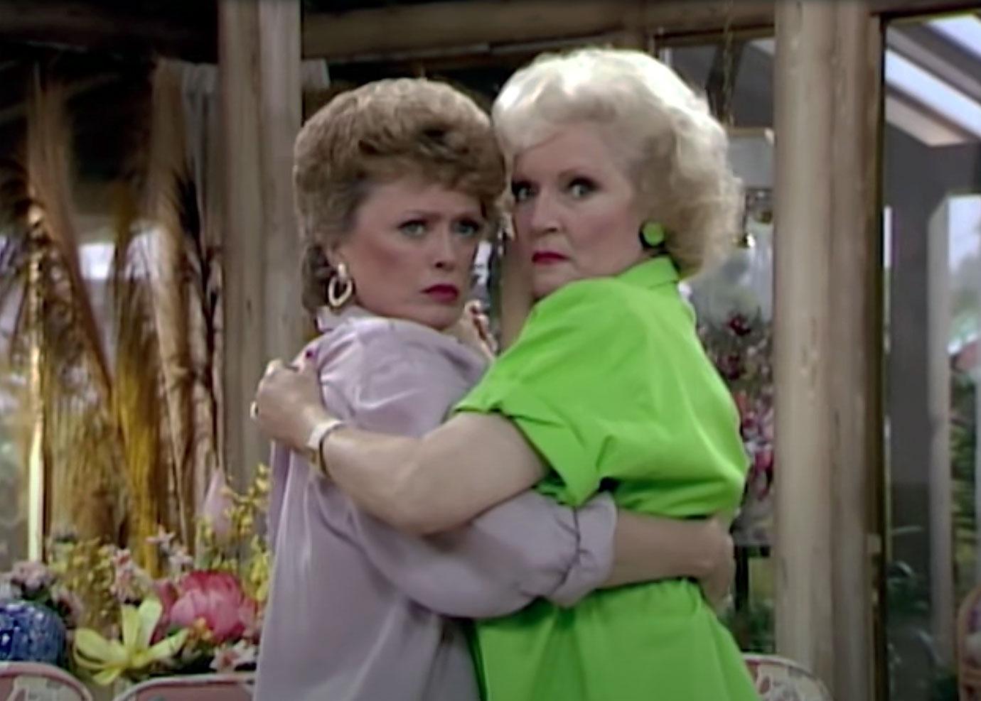 Betty White Reflects On Golden Girls Talks Tough Relationship With Bea Arthur 2474