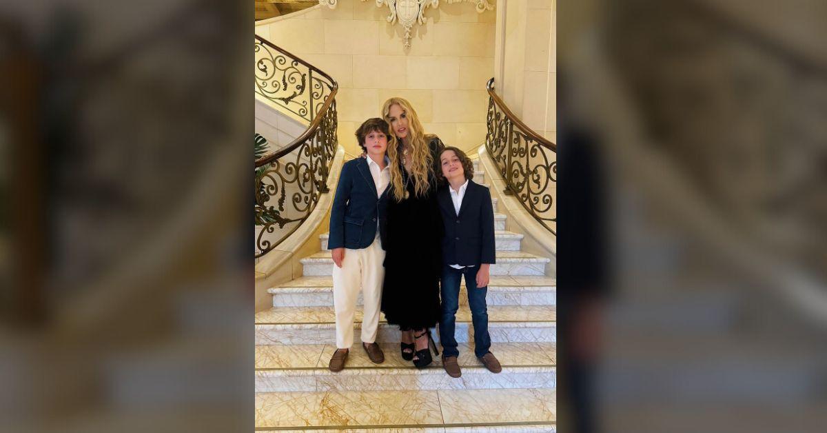 rachel zoe seen out ring divorce