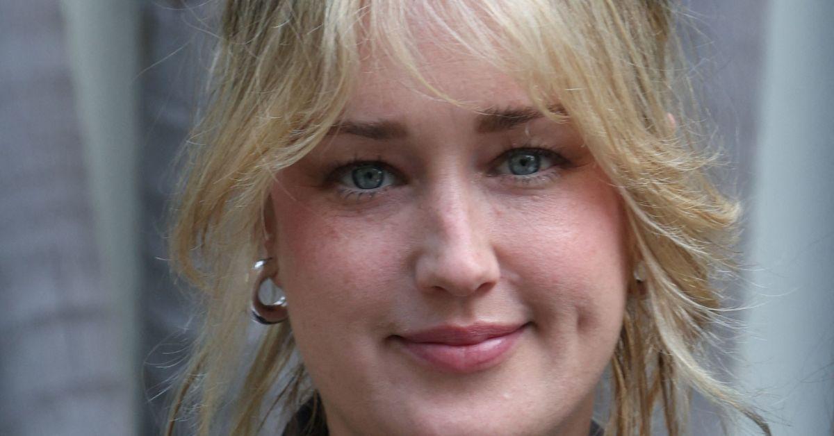 image of Ashley Johnson recalled being too young to fully understand the situation.