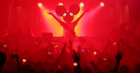 GIAmCUGsifzdUL6HMkxUo1JfB3brefl8cE1_ISkYQB4