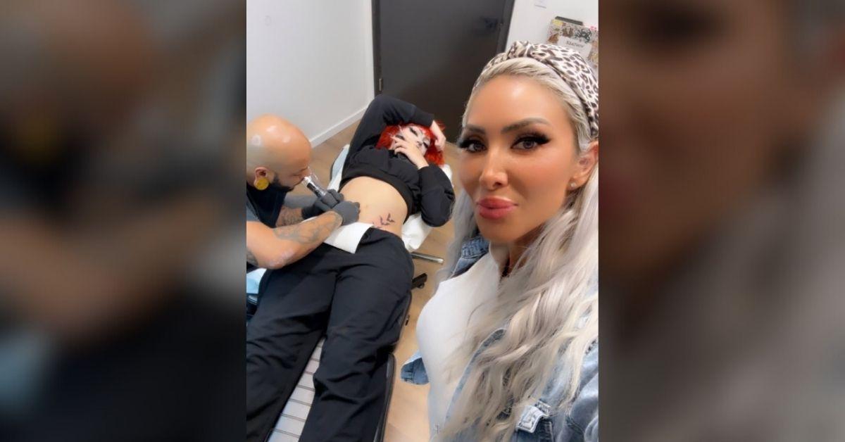 Photo of Farrah Abraham brought fans along as Sophia Abraham got her tattoo.
