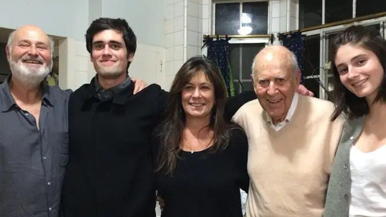image of rob reiner family 