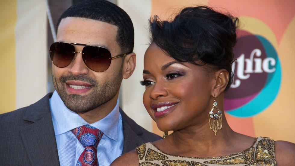 Apollo nida begging money fans phaedra sons