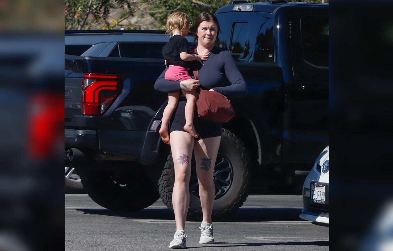 Image of Ireland Baldwin grabbed a smoothie with her daughter.