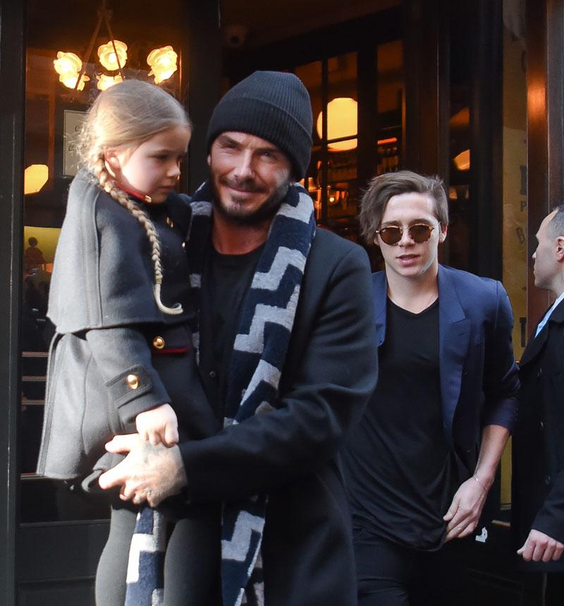 David victoria beckham holding hands brooklyn instagram 03