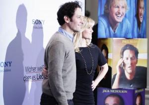2011__01__How_Do_You_Know_Jan19_22 300&#215;211.jpg
